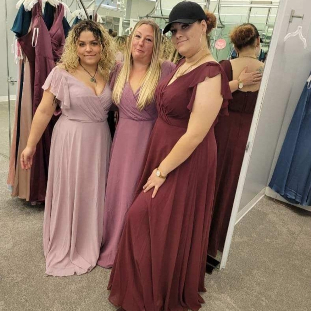 Dress - Picture 5 of 5